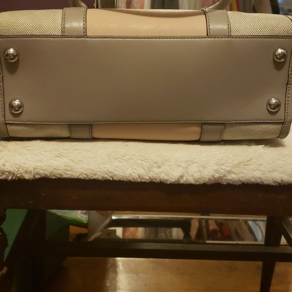 Michael Kors medium Hamilton Color Block Convertible Satchel - Picture 4 of 15